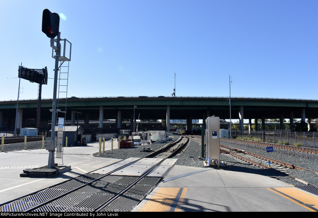 Looking west from Sacramento Station 